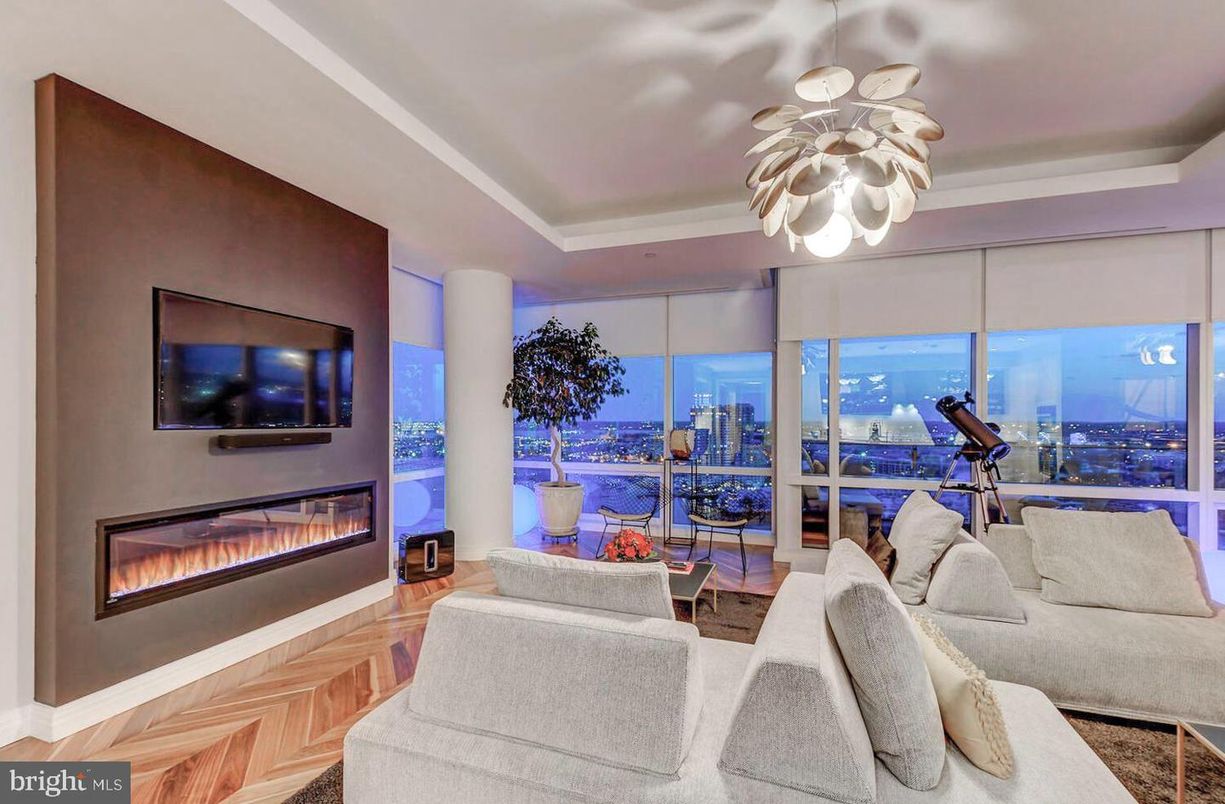 Chandelier, Fireplace, Interior, Living room, Piano, Recessed Lighting, Water, Wood Texture Flooring