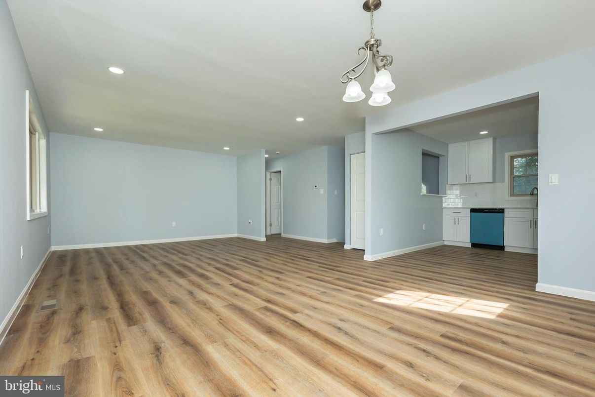 Empty room, Interior, Kitchen, Pendant Lights, Recessed Lighting, Wood Texture Flooring