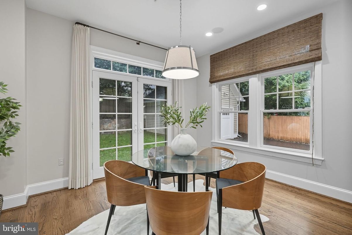 Dining room, Interior, Pendant Lights, Recessed Lighting, Wood Texture Flooring
