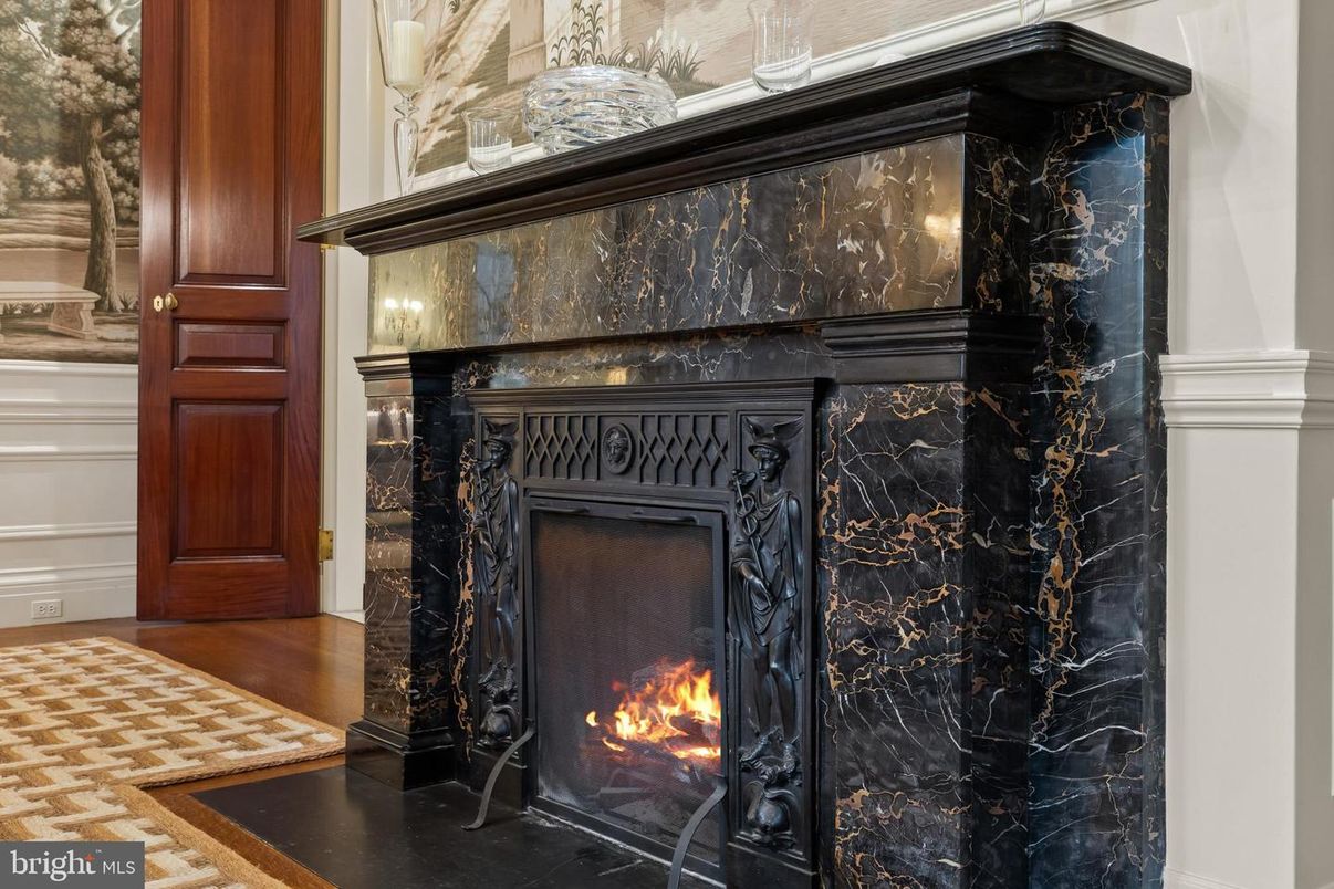 Fireplace, Interior