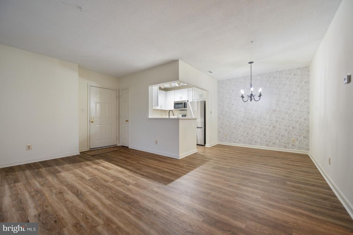 Chandelier, Empty room, Interior, Kitchen, Stainless Steel Appliances, Wood Texture Flooring