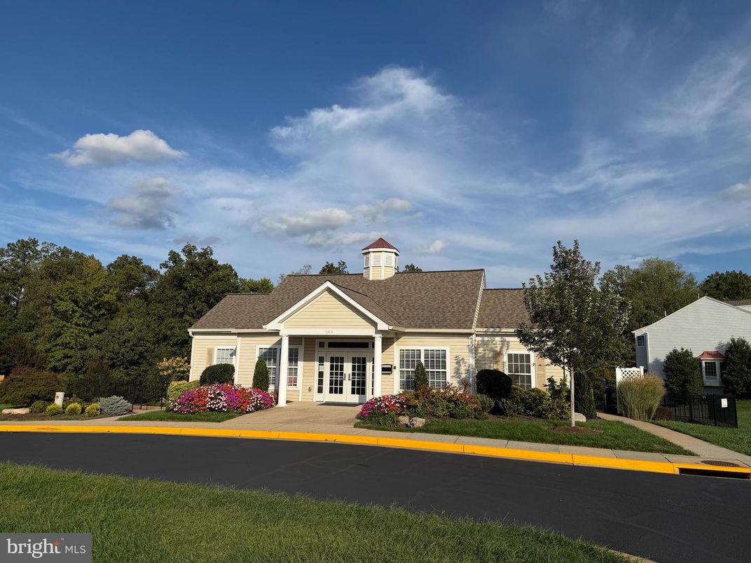 Exterior, Facade, Cape Cod