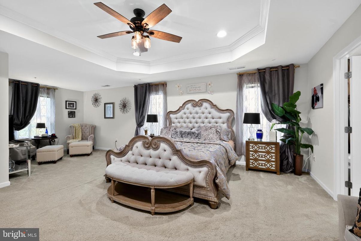 Bedroom, Interior, Recessed Lighting