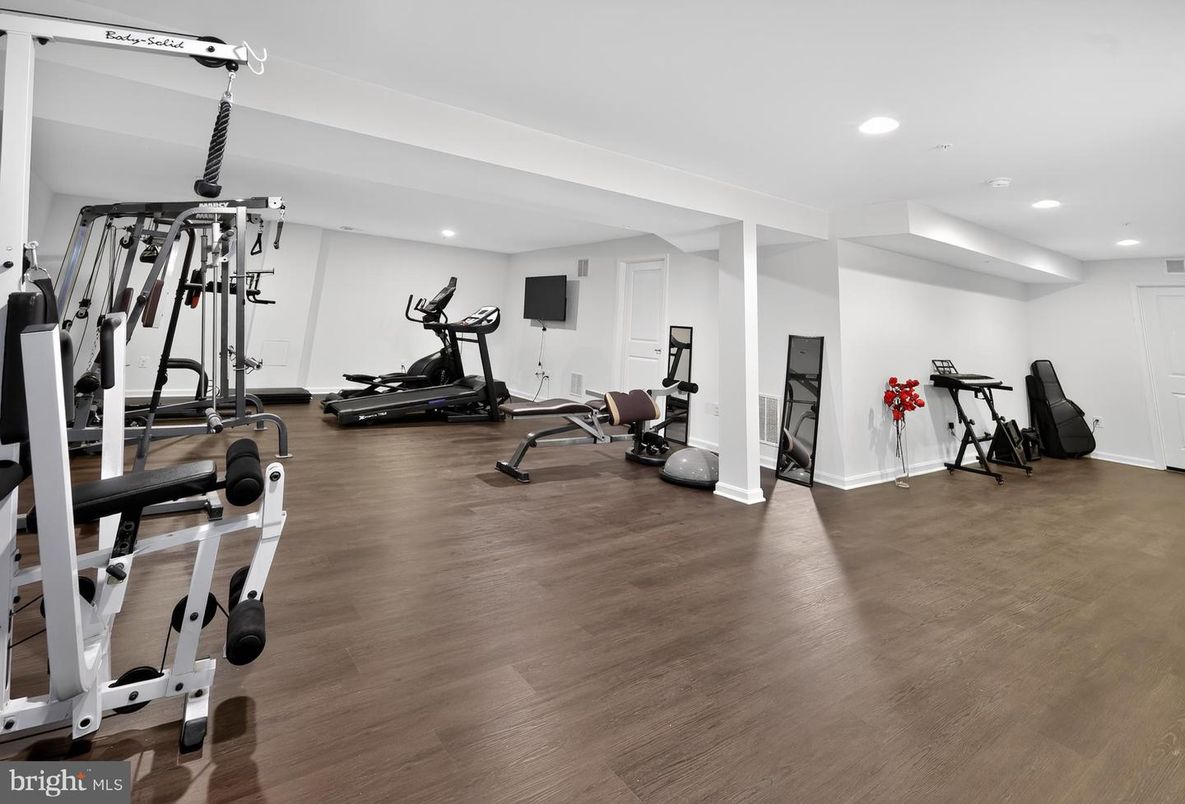 Fitness Equipment, Gym, Interior, Recessed Lighting, Wood Texture Flooring