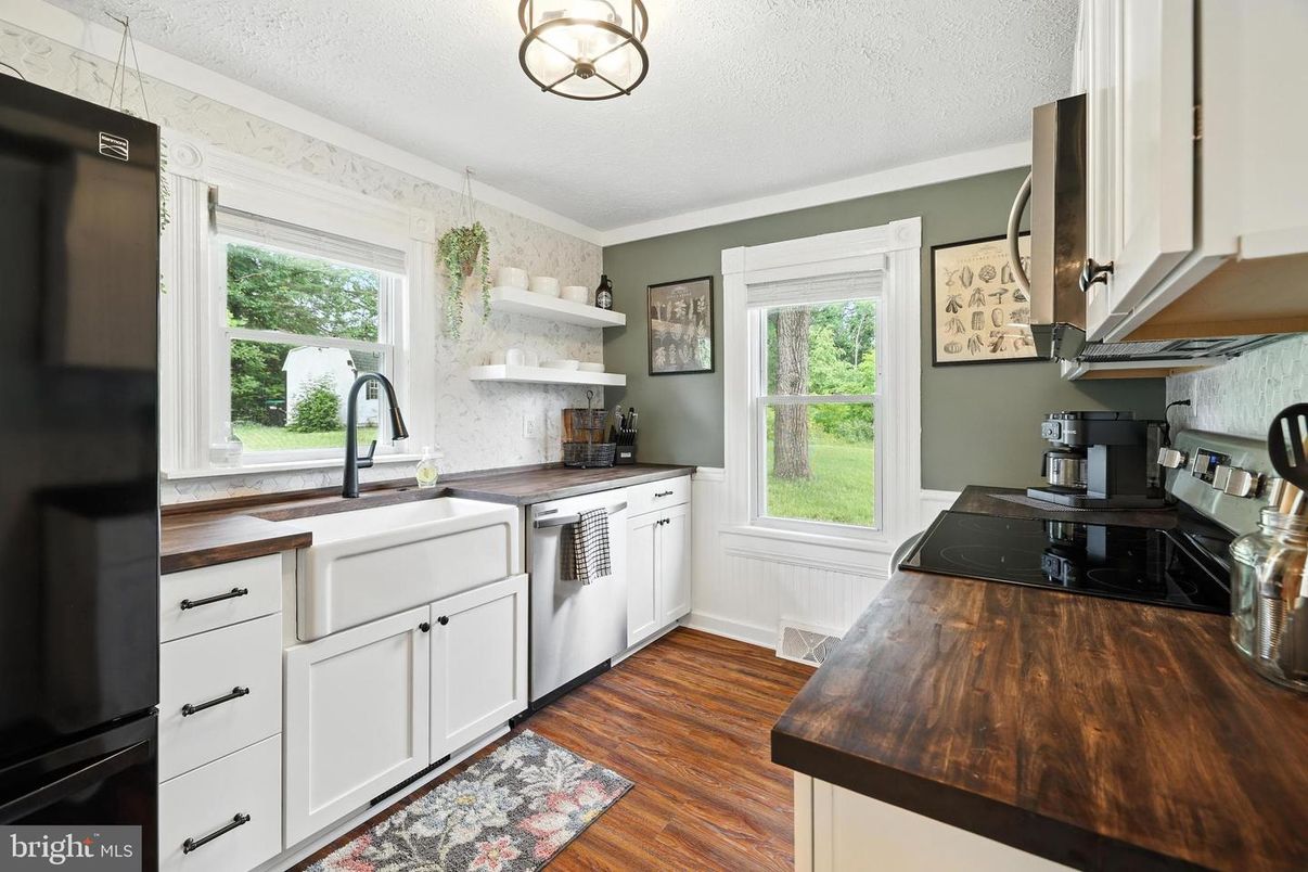 Interior, Kitchen, Wood Texture Flooring