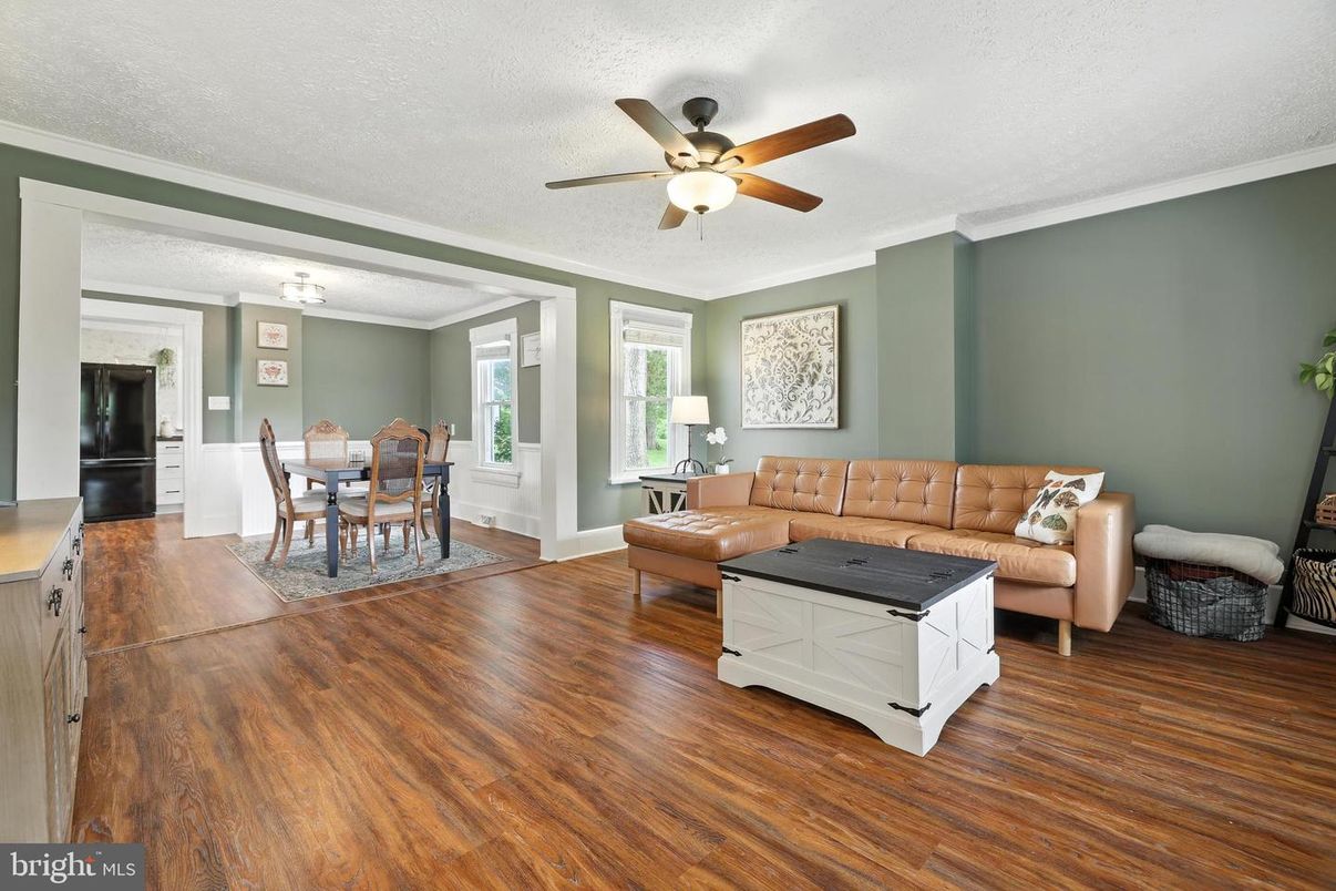 Dining room, Interior, Living room, Wood Texture Flooring