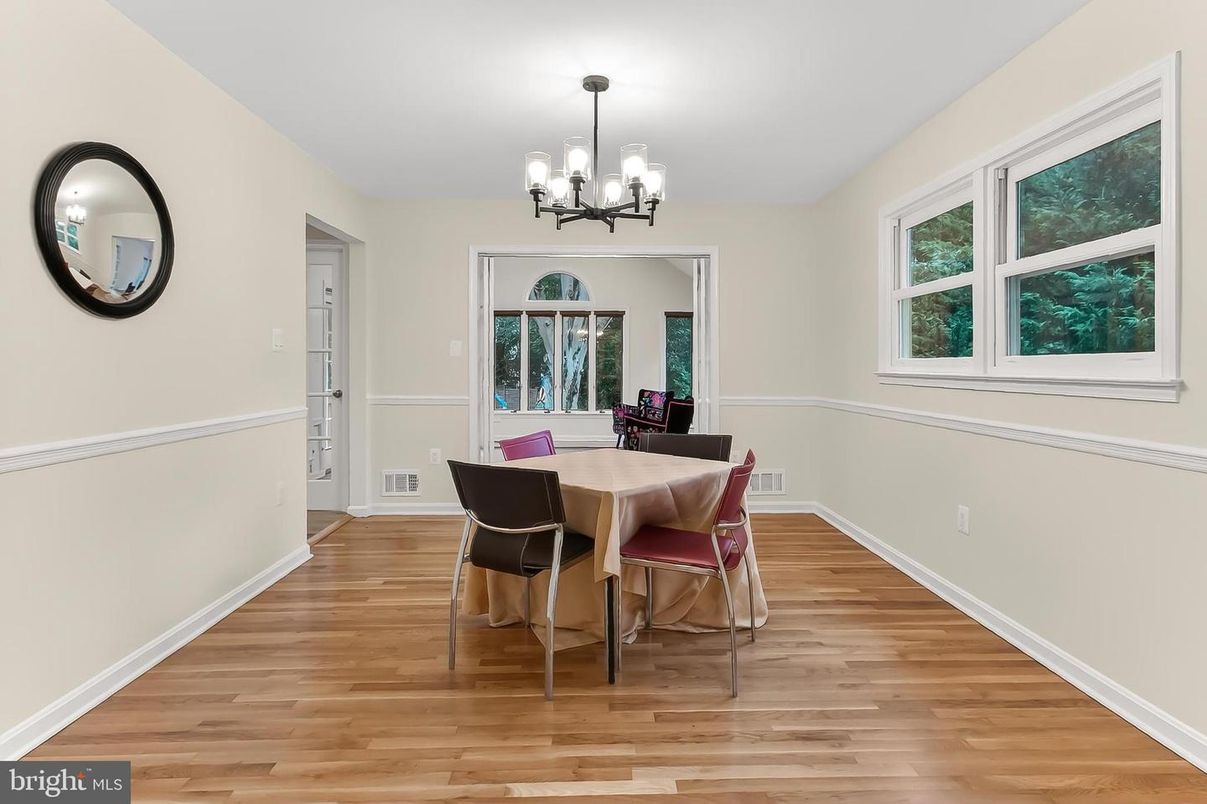 Chandelier, Dining room, Interior, Wood Texture Flooring