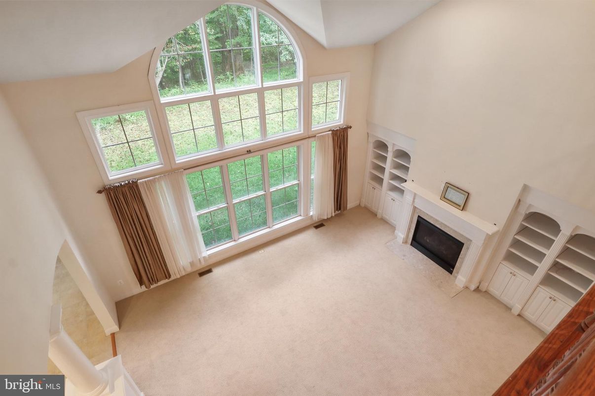 Empty room, Fireplace, Interior