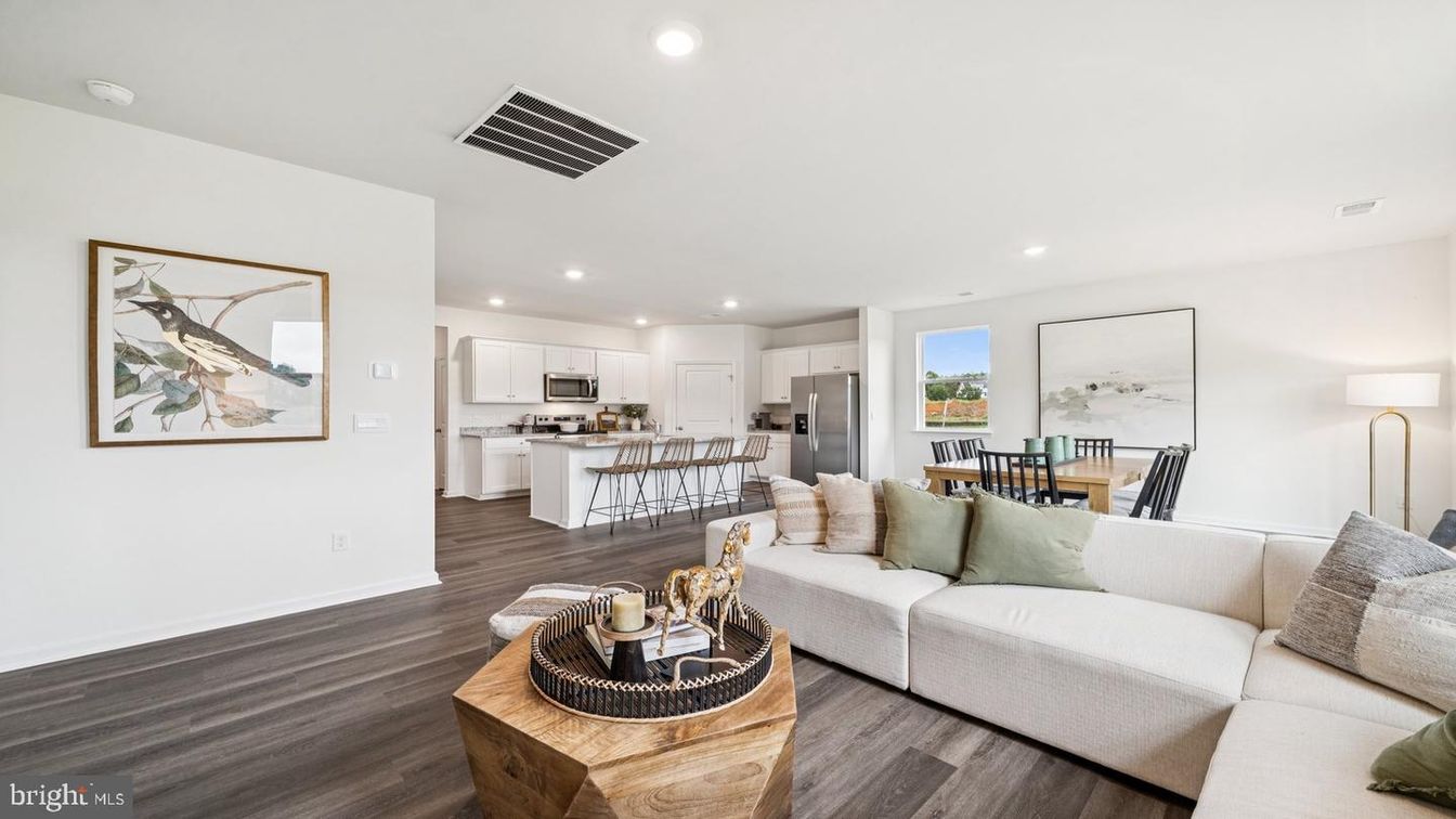 Dining room, Interior, Kitchen, Living room, Recessed Lighting, Stainless Steel Appliances, Wood Texture Flooring