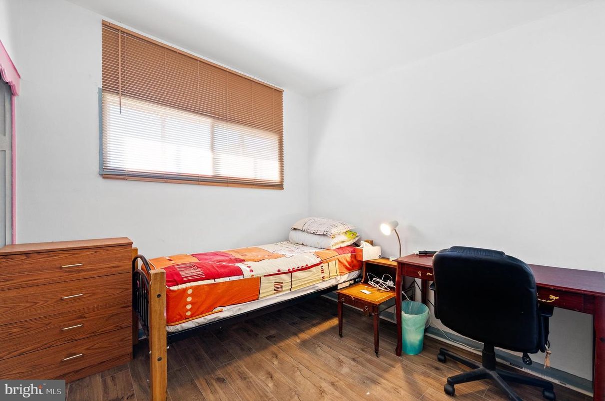 Bedroom, Home Office, Interior, Wood Texture Flooring