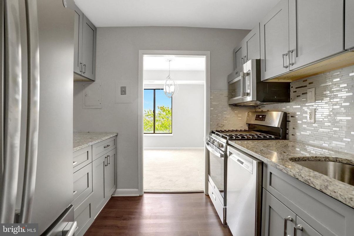 Interior, Kitchen, Pendant Lights, Stainless Steel Appliances, Wood Texture Flooring