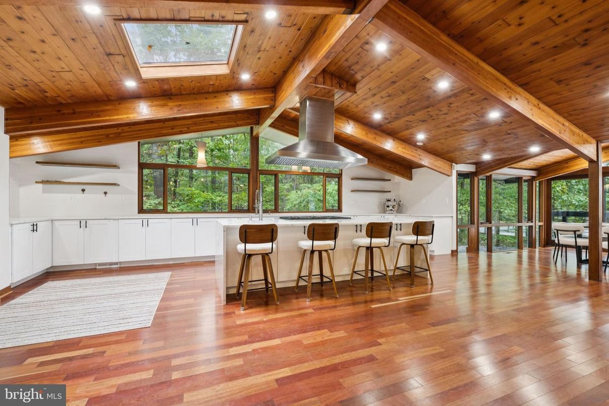 Interior, Recessed Lighting, Wooden Beams, Wooden Ceilings, Wood Texture Flooring