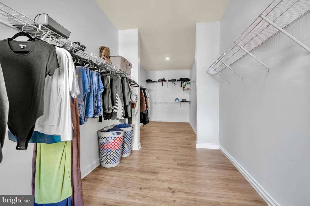 Interior, Recessed Lighting, Walk-in Closets, Wood Texture Flooring