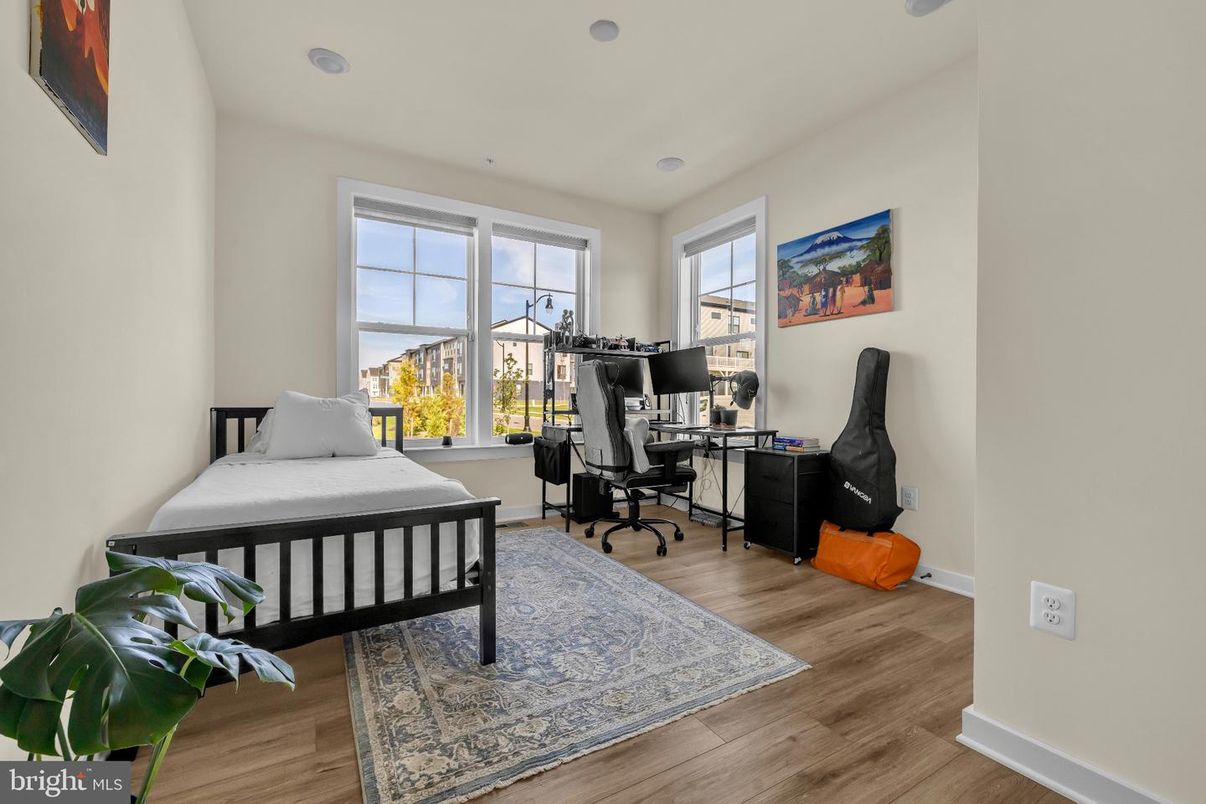 Bedroom, Home Office, Interior, Wood Texture Flooring