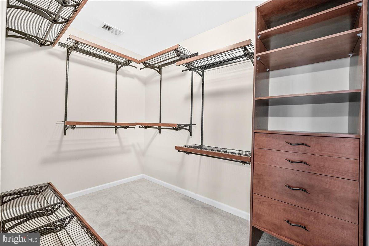 Interior, Walk-in Closets