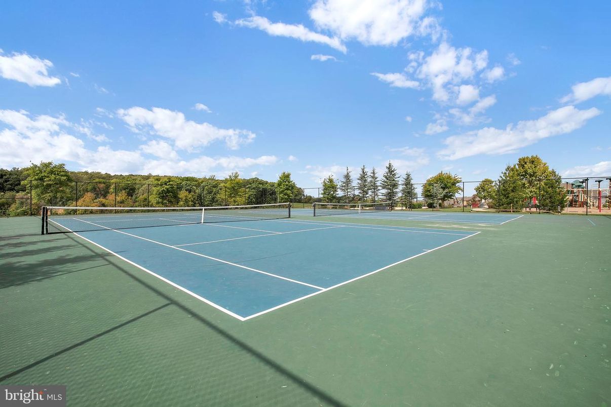 Exterior, Tennis Courts