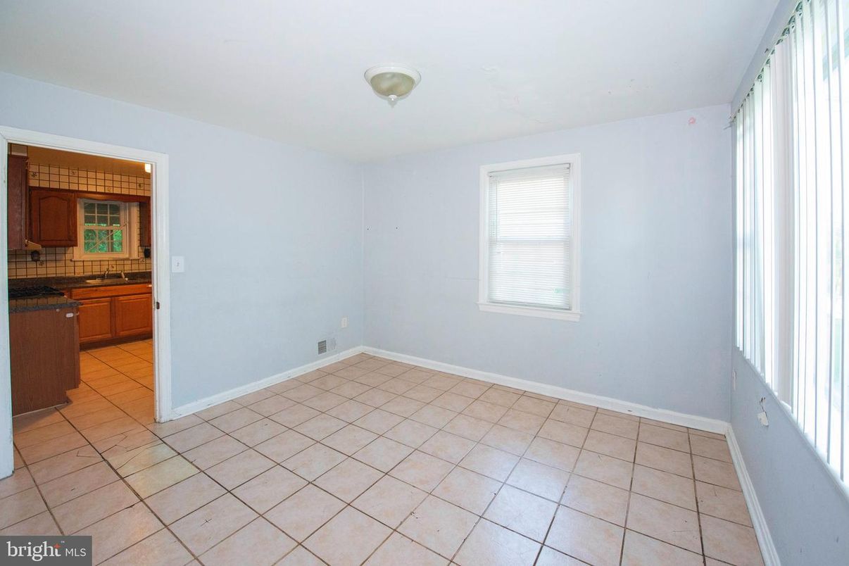 Empty room, Interior, Kitchen