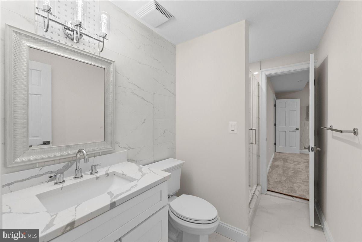 Bathroom, Interior, Marble Walls