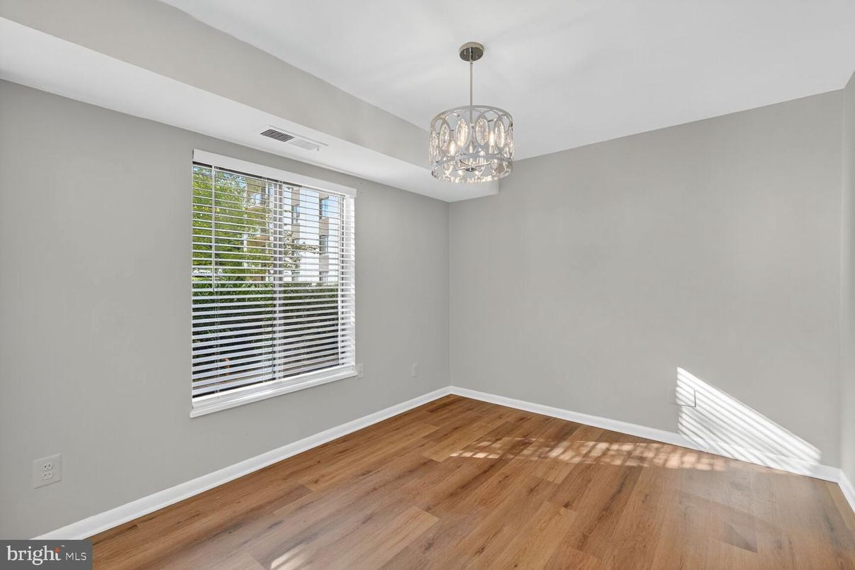 Chandelier, Empty room, Interior, Wood Texture Flooring
