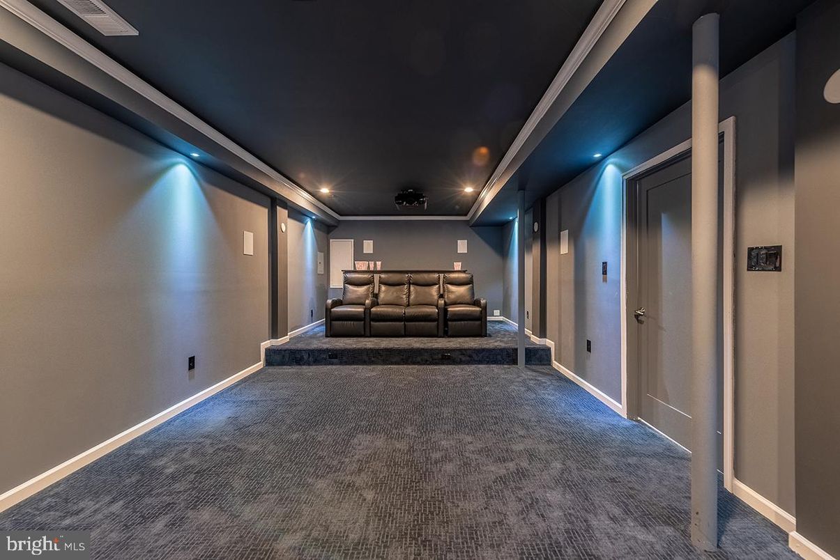 Interior, Recessed Lighting