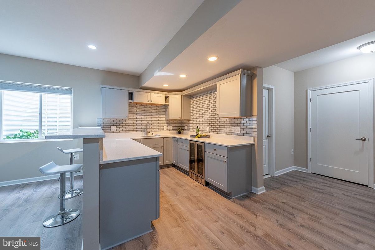 Interior, Kitchen, Recessed Lighting, Wood Texture Flooring