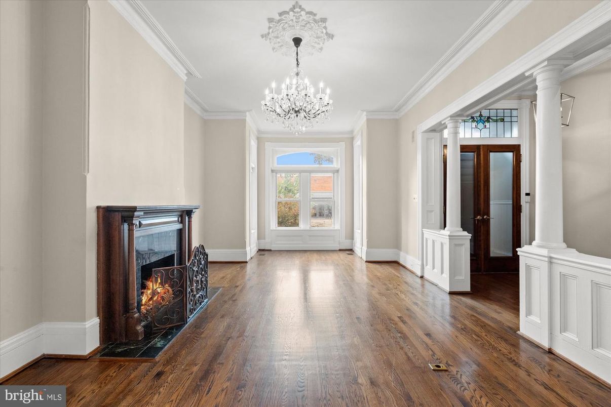Chandelier, Fireplace, Interior, Wood Texture Flooring