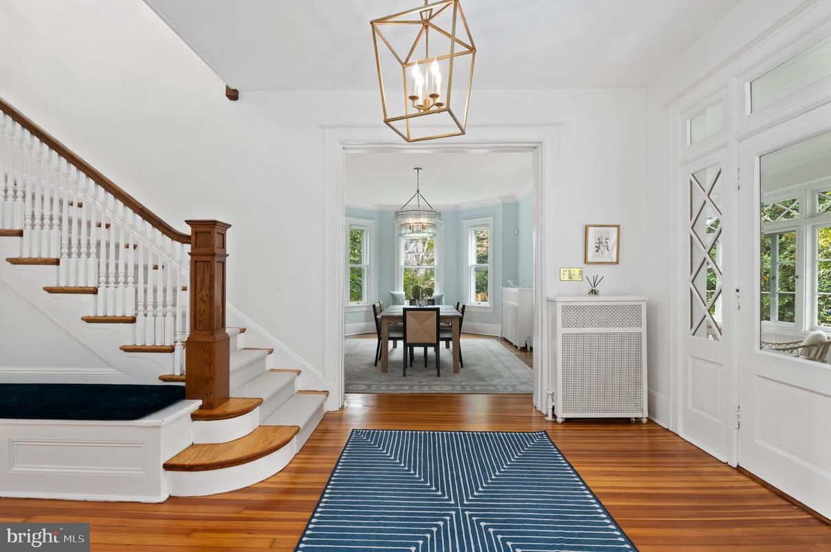 Chandelier, Dining room, Interior, Pendant Lights, Wood Texture Flooring