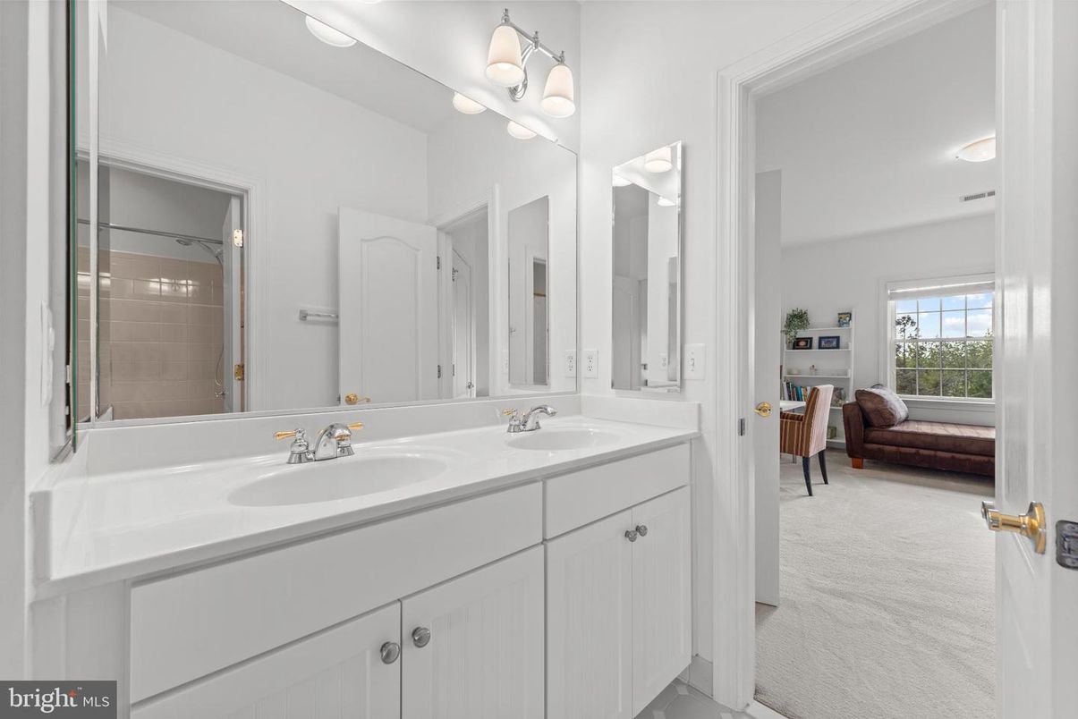 Bathroom, Dual Sink Vanities, Glass Shower, Interior