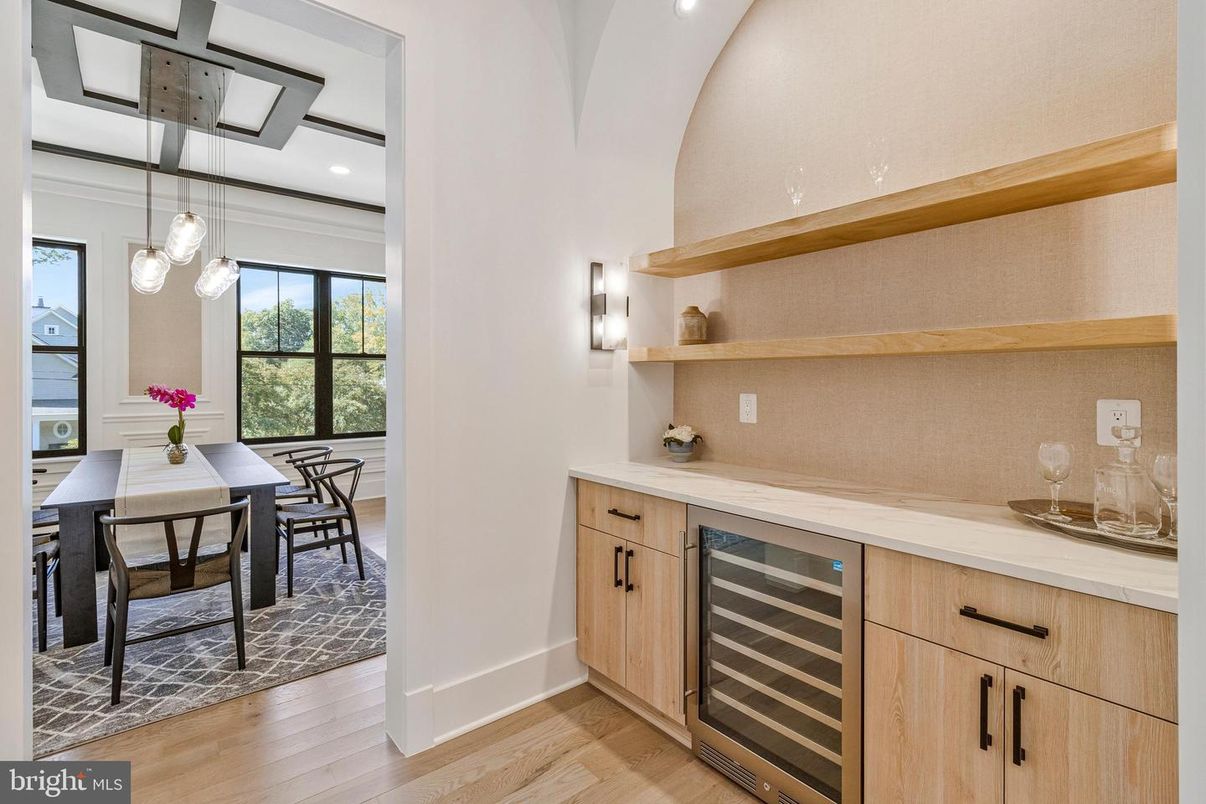 Dining room, Interior, Pendant Lights, Recessed Lighting, Wood Texture Flooring