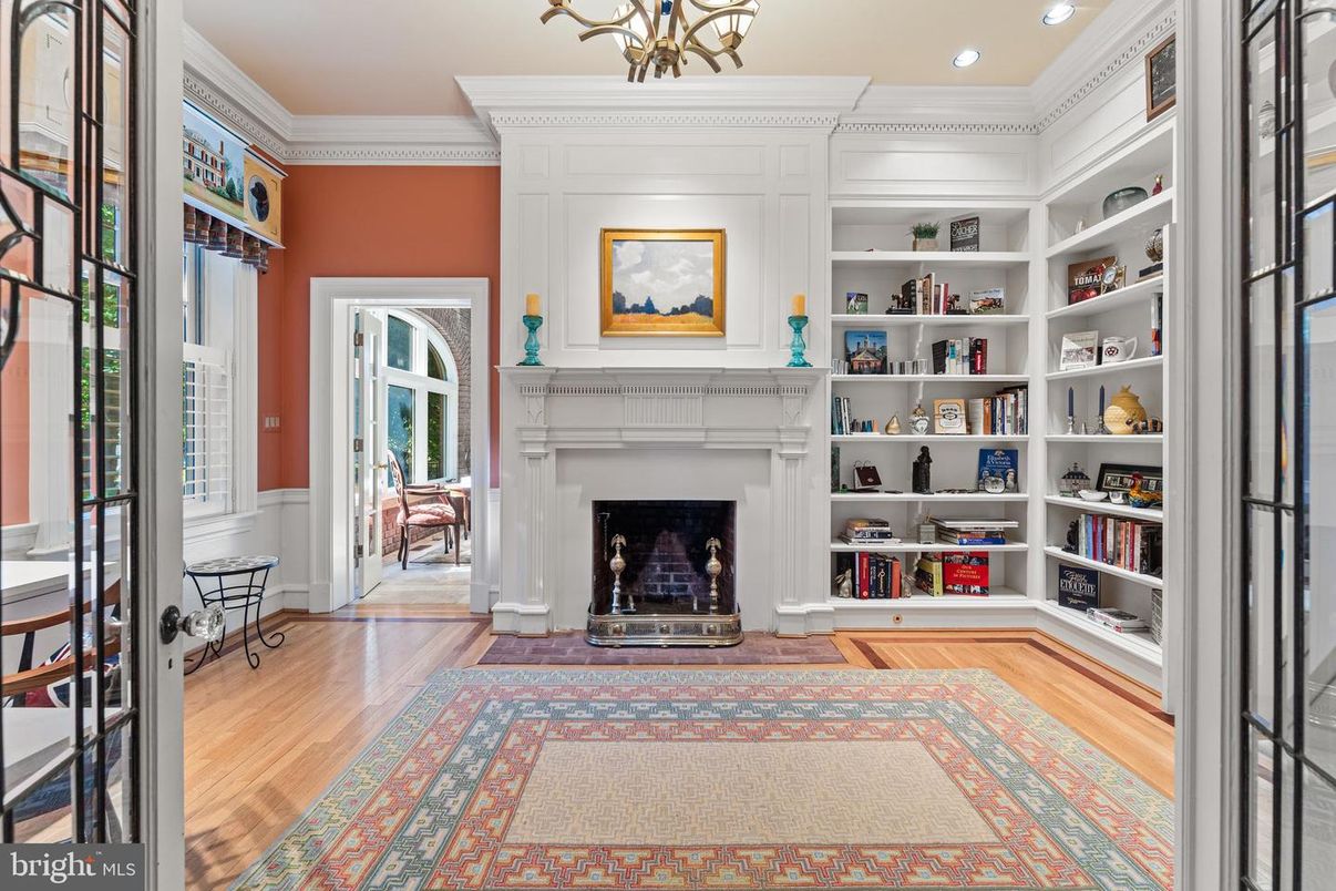 Fireplace, Interior, Recessed Lighting, Wood Texture Flooring