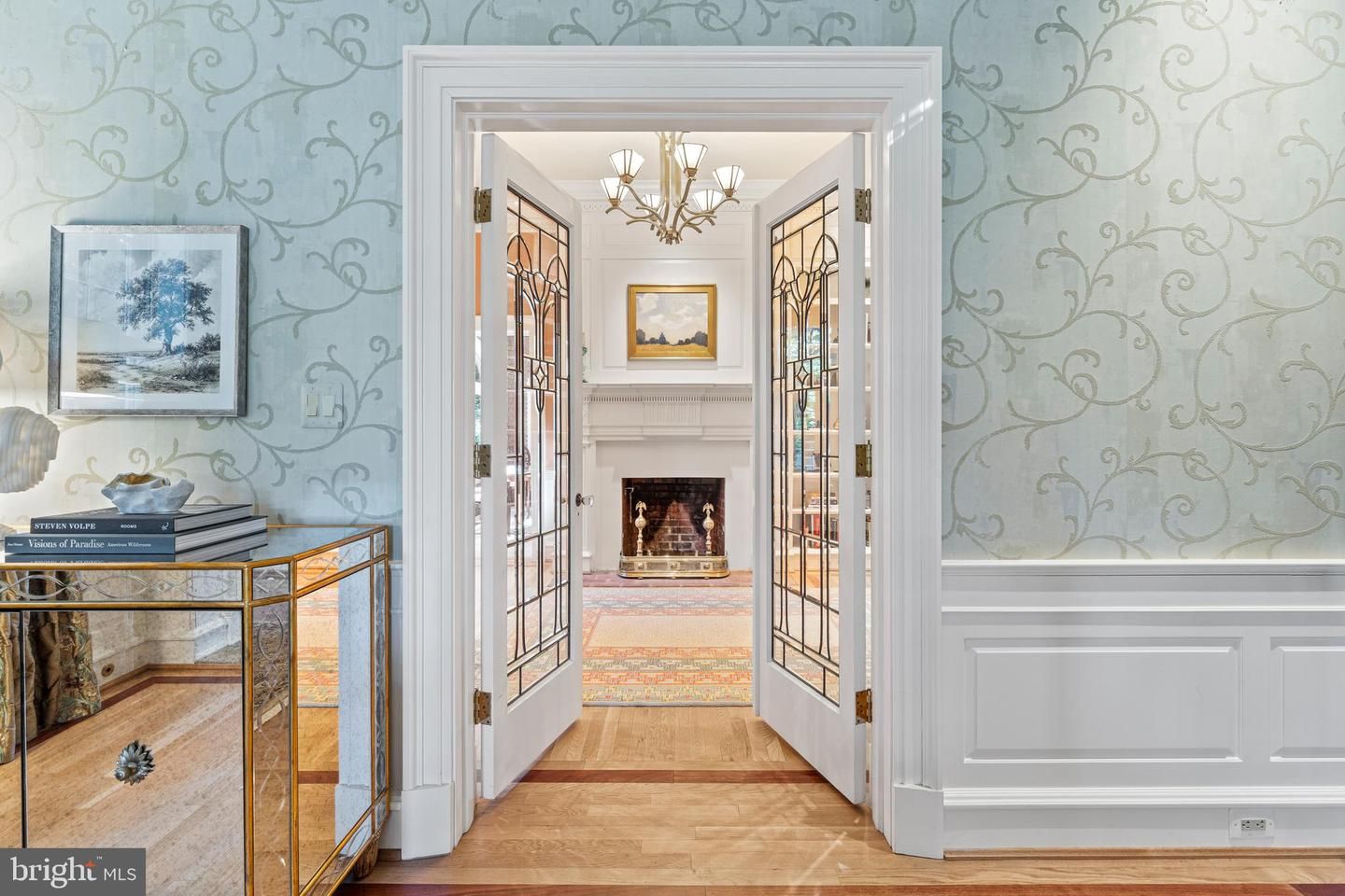 Chandelier, Fireplace, Interior, Wood Texture Flooring