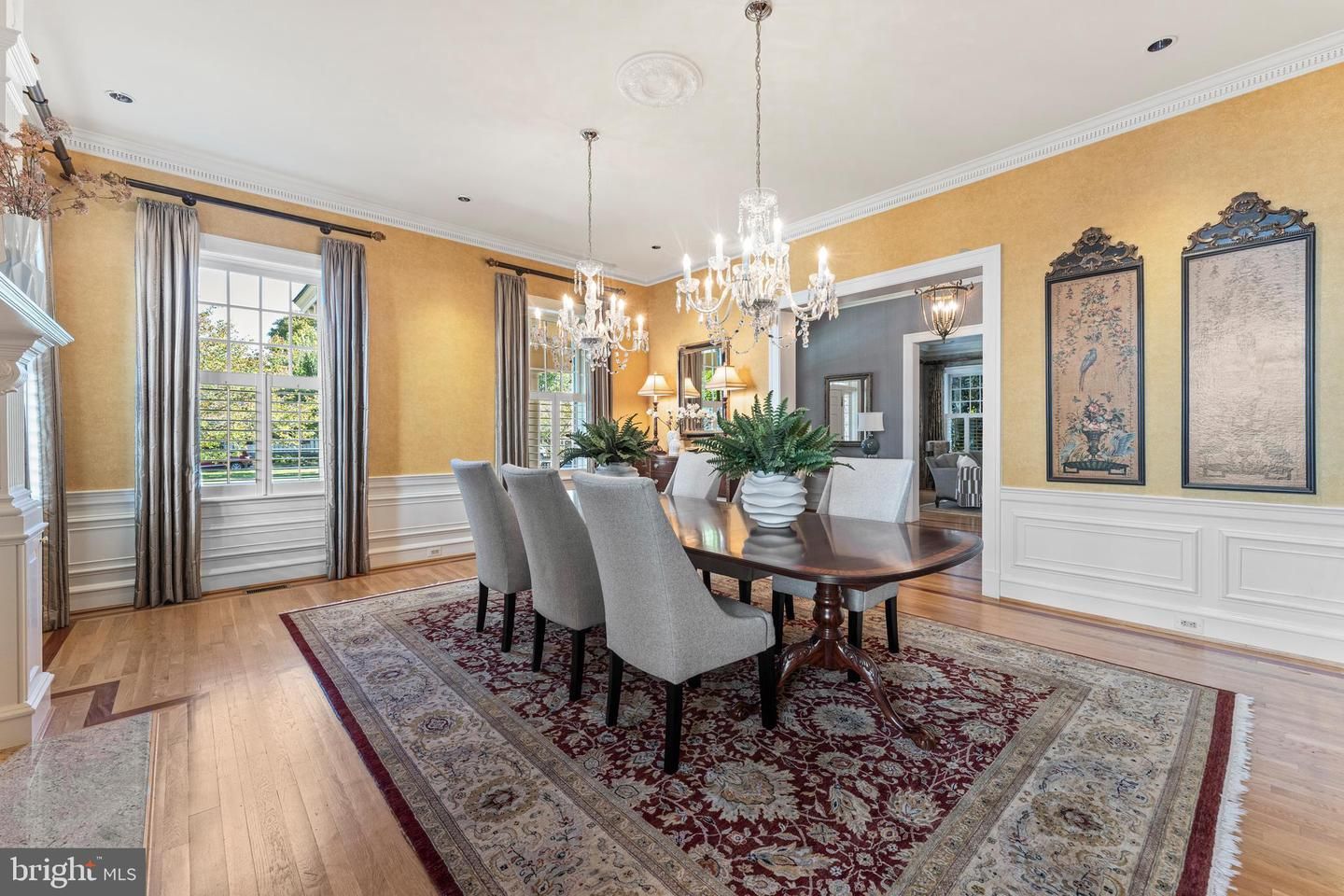 Chandelier, Dining room, Interior, Wood Texture Flooring
