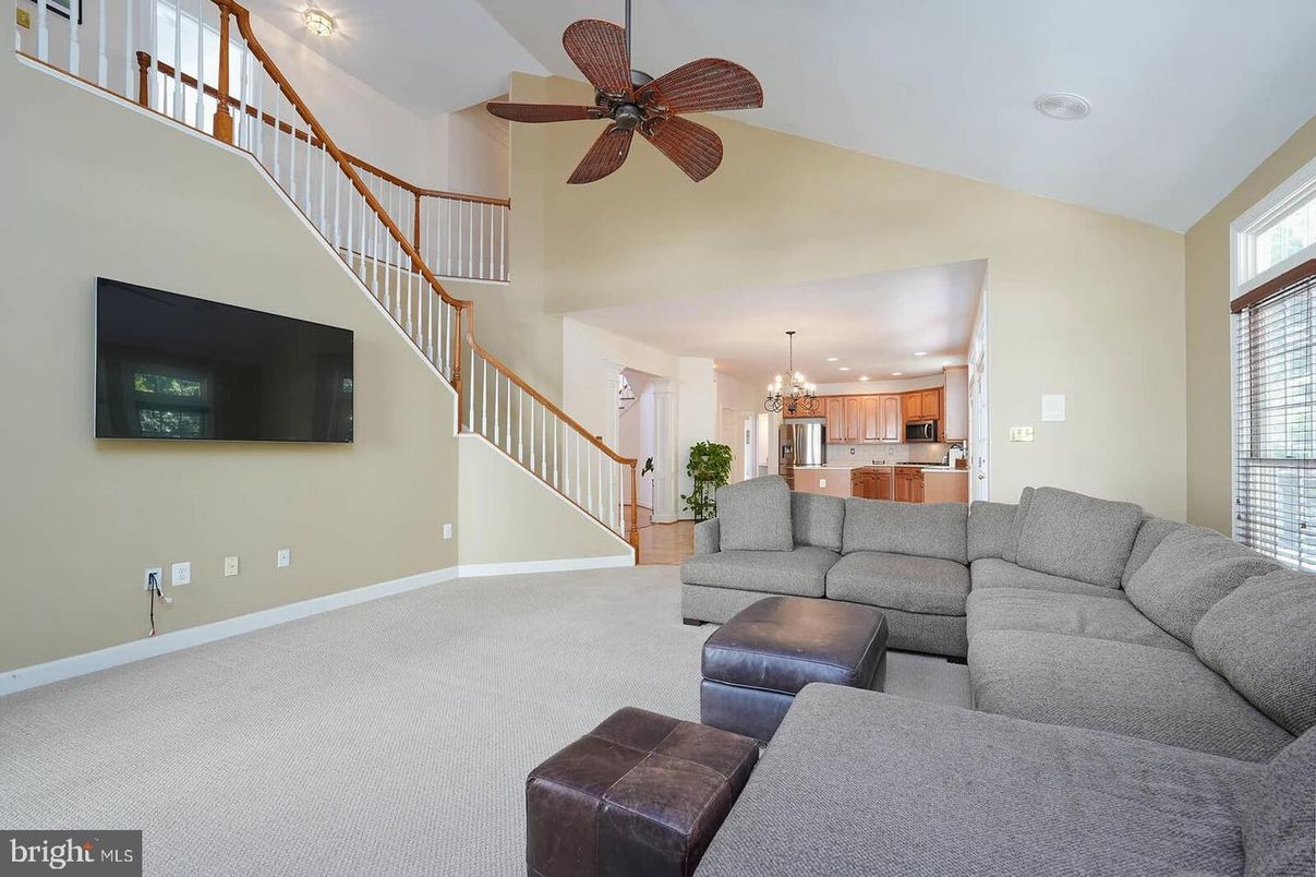 Chandelier, Interior, Kitchen, Living room, Recessed Lighting