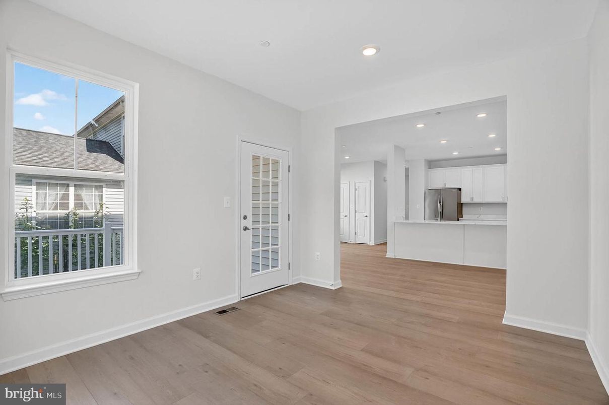 Empty room, Interior, Kitchen, Recessed Lighting, Wood Texture Flooring