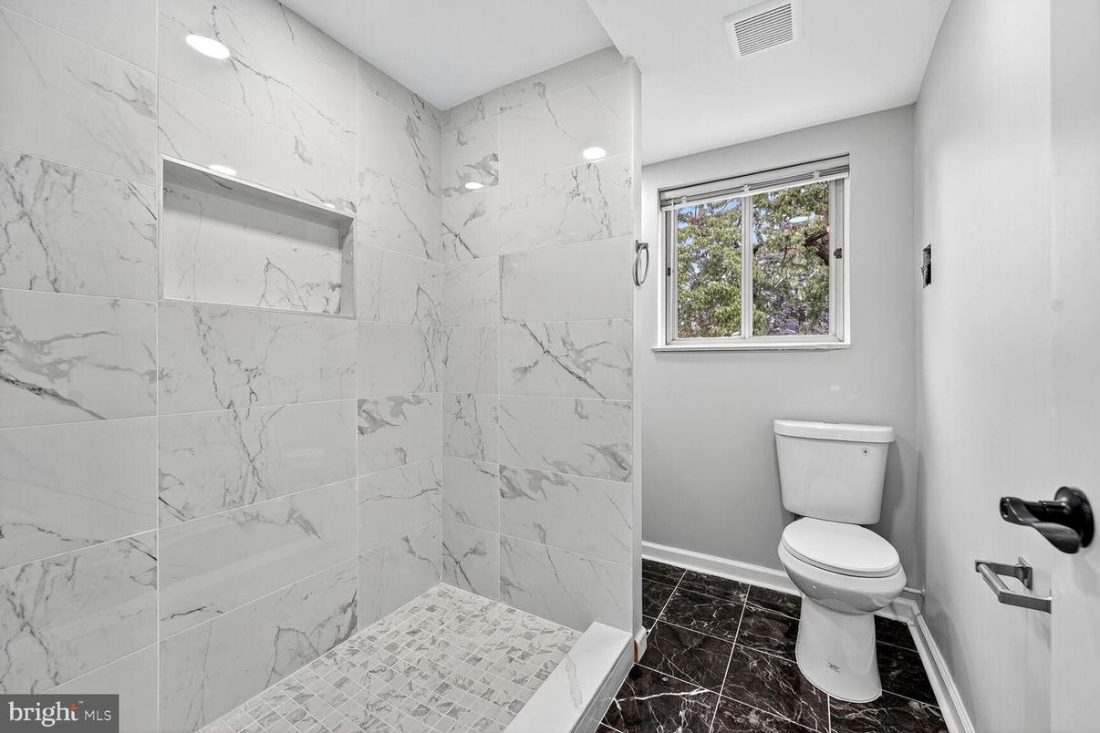 Bathroom, Interior, Marble, Marble Walls