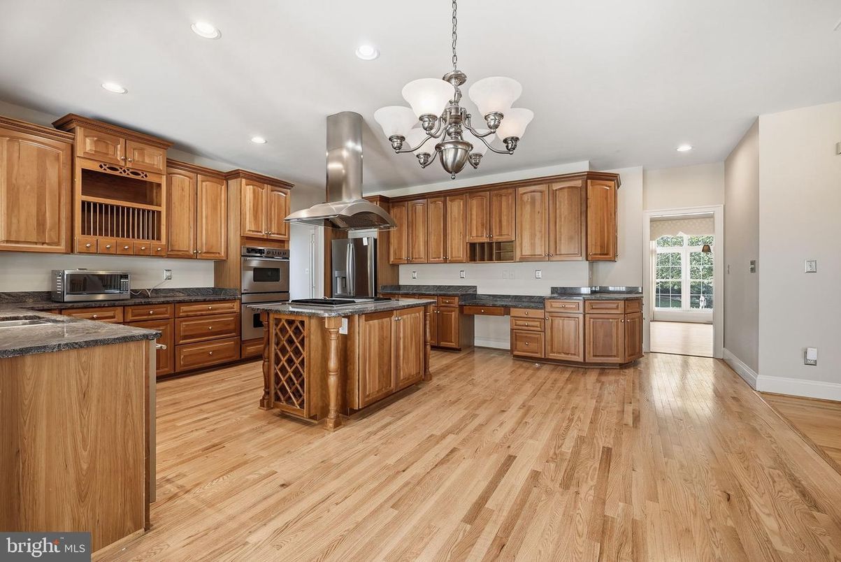 Chandelier, Interior, Kitchen, Recessed Lighting, Stainless Steel Appliances, Wood Texture Flooring