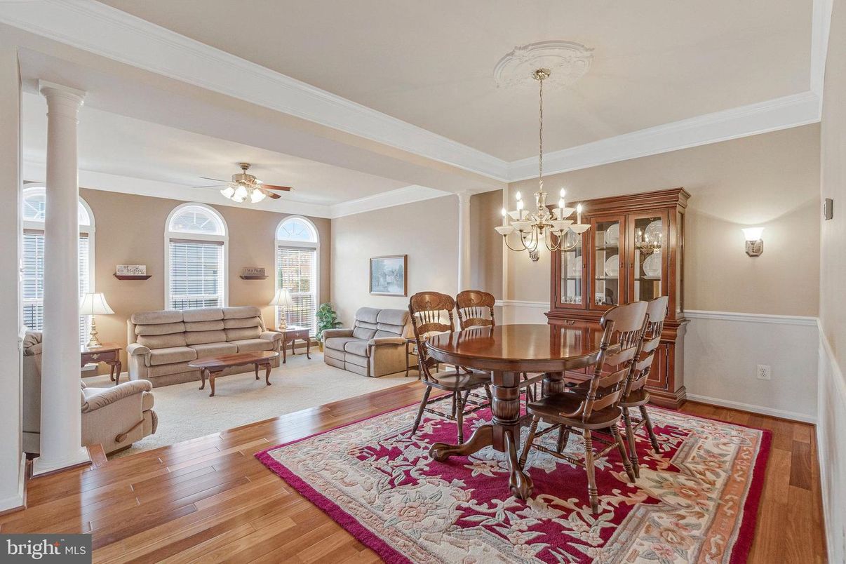 Chandelier, Dining room, Interior, Living room, Wood Texture Flooring
