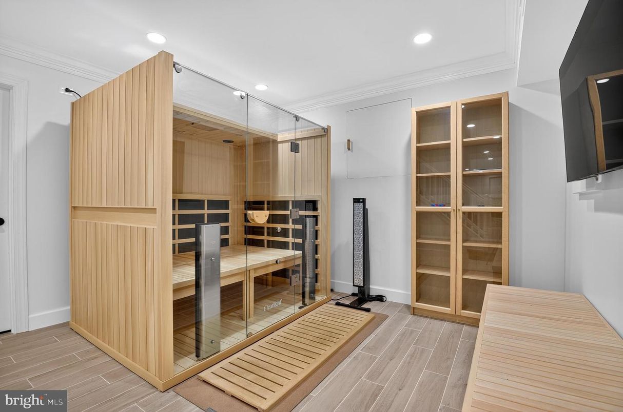 Interior, Recessed Lighting, Sauna Room