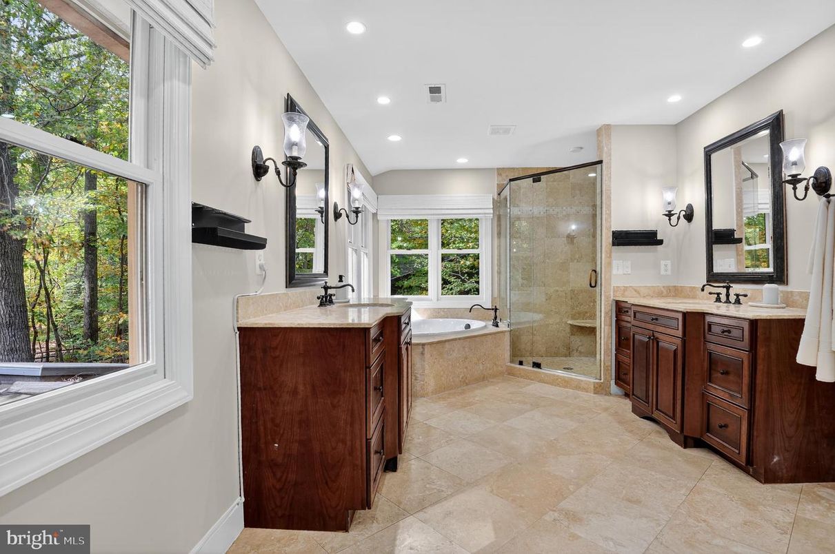 Bathroom, Dual Sink Vanities, Glass Shower, Interior, Recessed Lighting