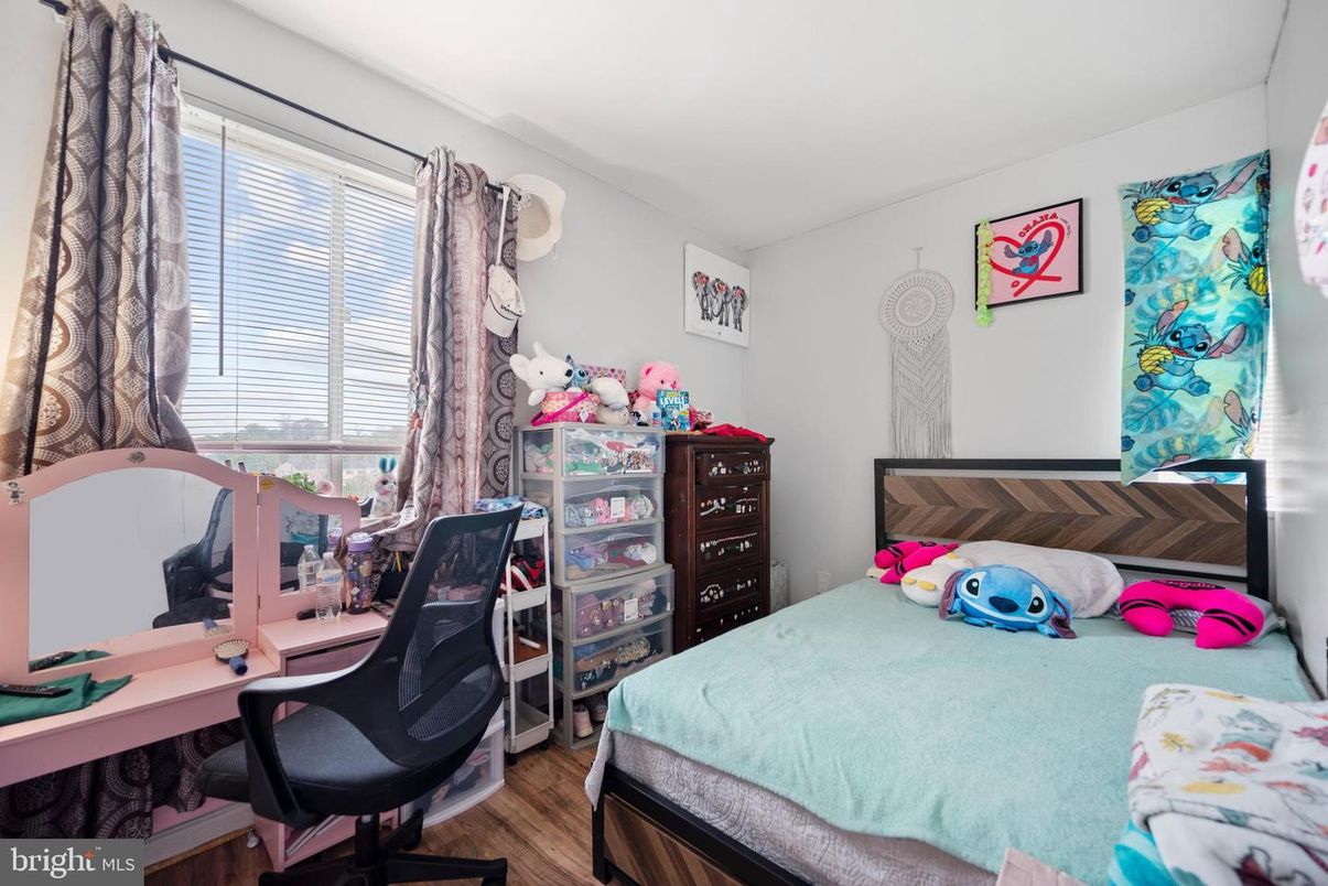 Bedroom, Home Office, Interior, Wood Texture Flooring