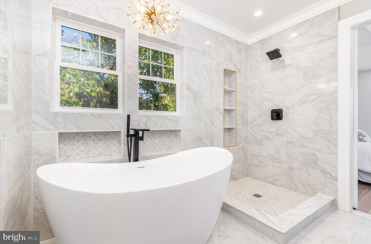 Bathroom, Free Standing Baths, Interior, Marble, Marble Walls, Recessed Lighting