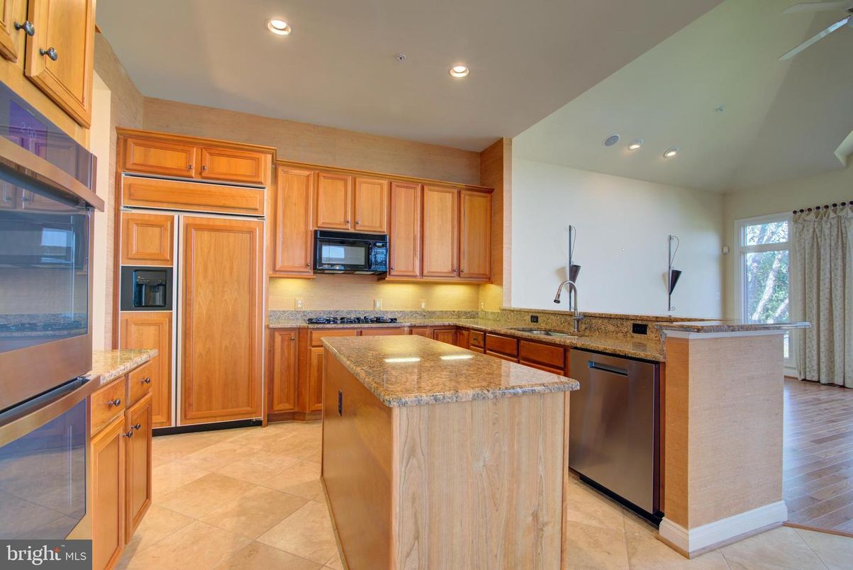 Interior, Kitchen, Recessed Lighting