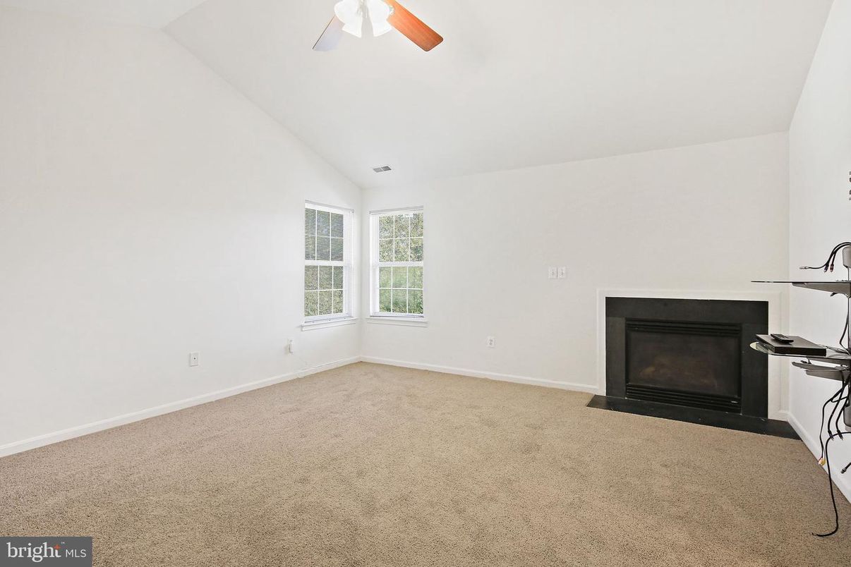 Empty room, Fireplace, Interior