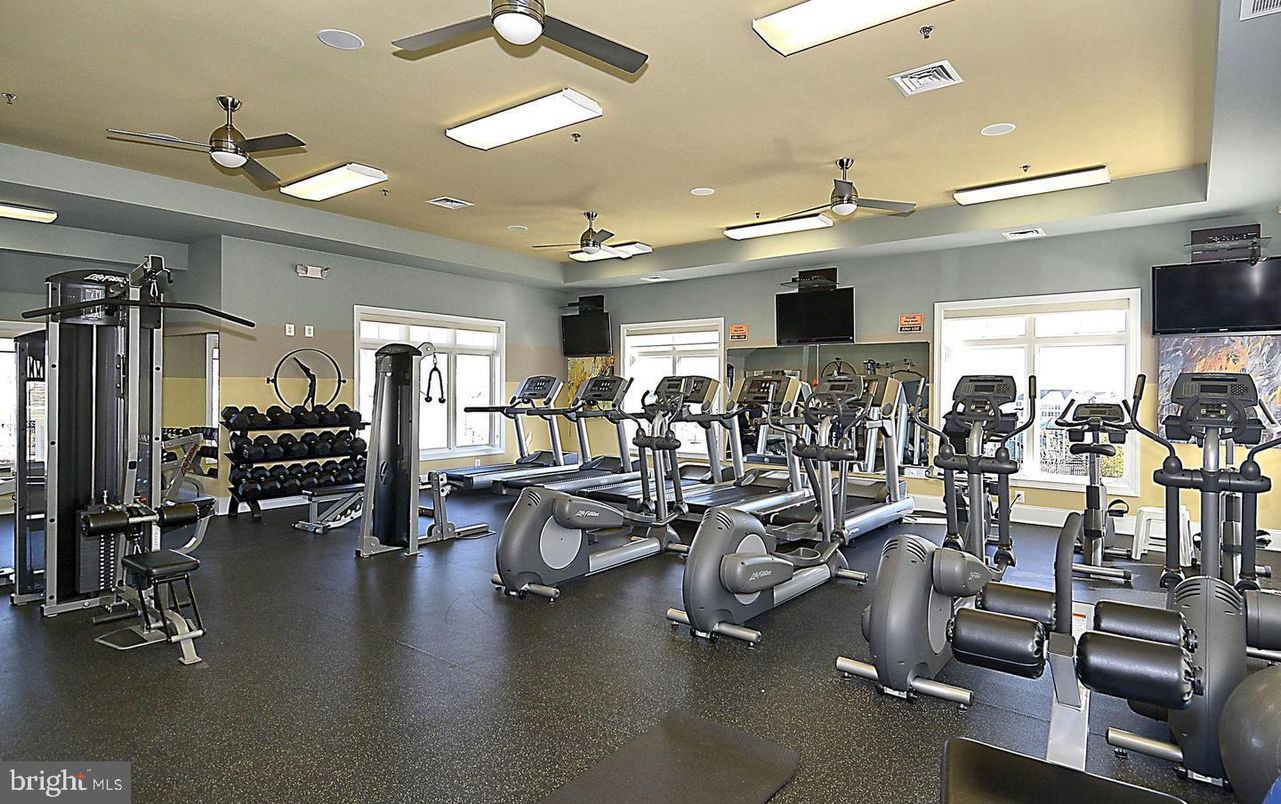 Fitness Equipment, Gym, Interior, Recessed Lighting