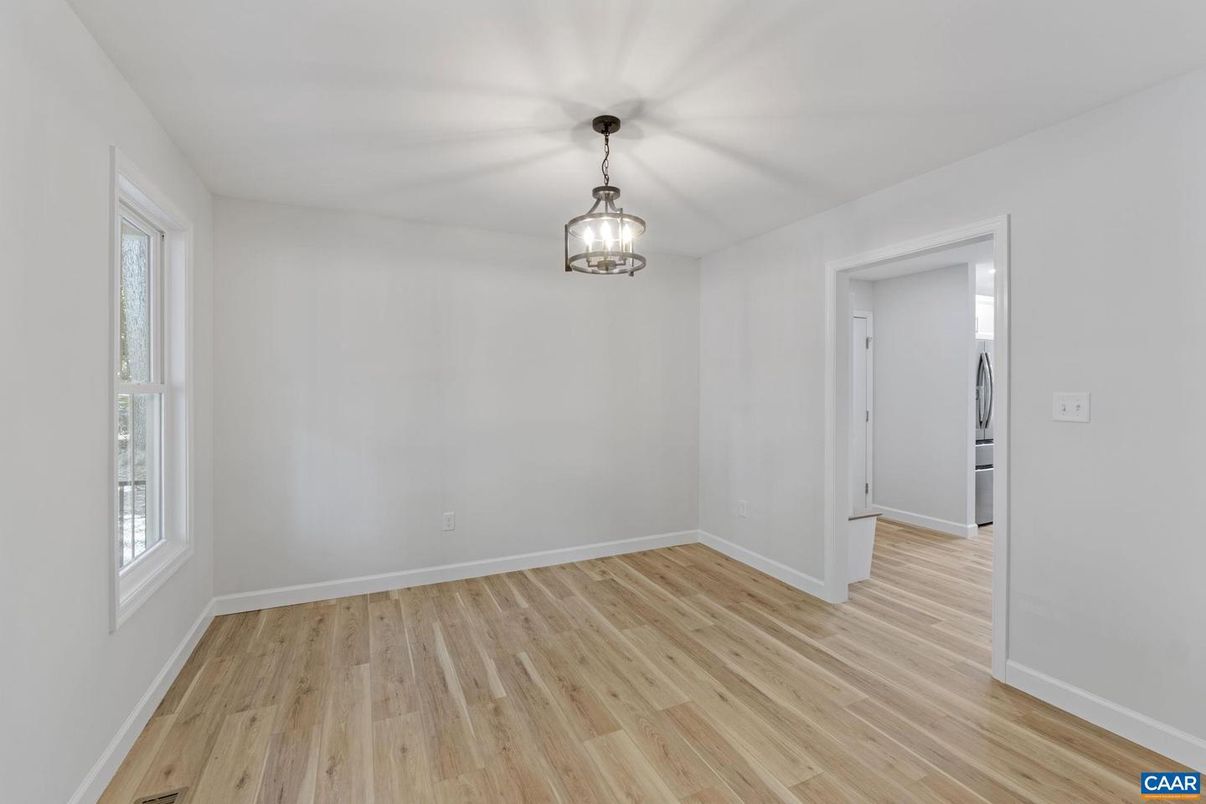 Empty room, Interior, Pendant Lights, Wood Texture Flooring