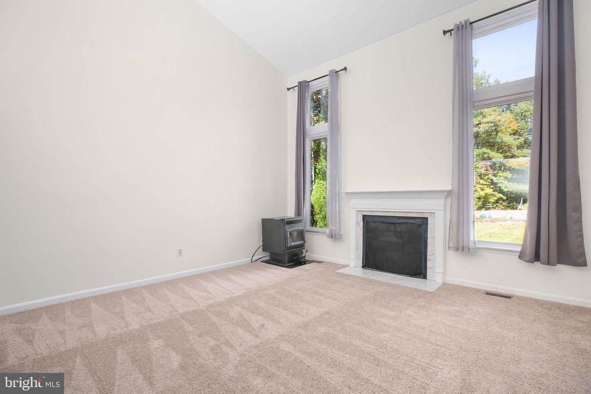 Empty room, Fireplace, Interior
