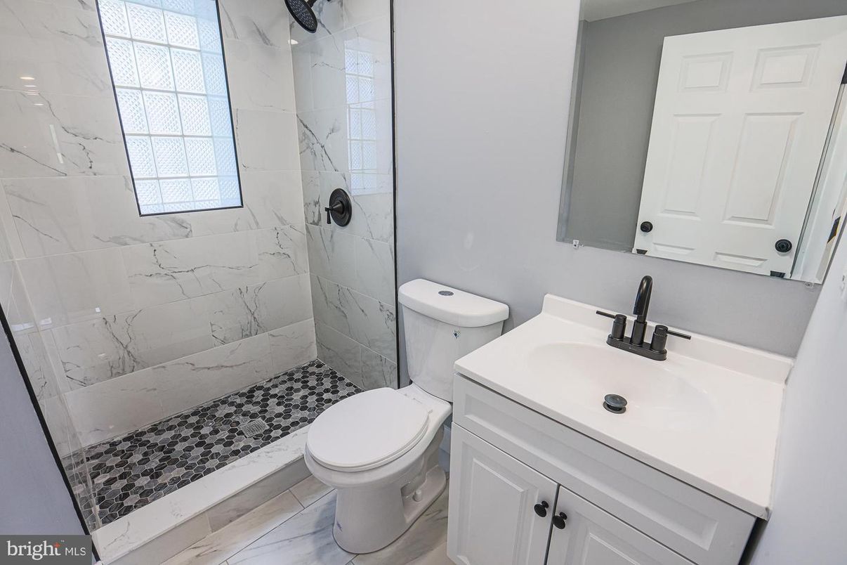 Bathroom, Interior, Marble, Marble Walls