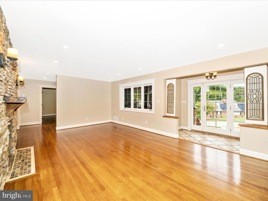 Empty room, Fireplace, Interior, Recessed Lighting, Wood Texture Flooring