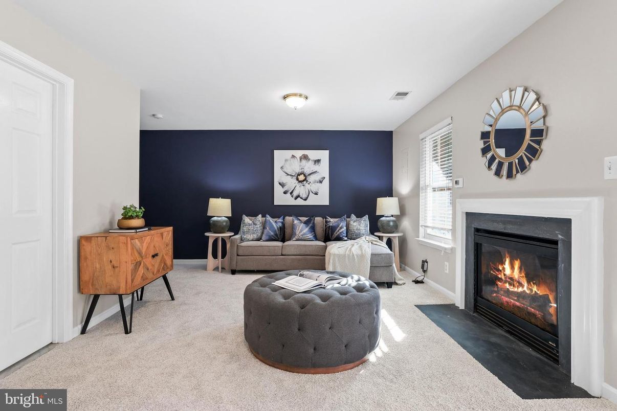 Fireplace, Interior, Living room