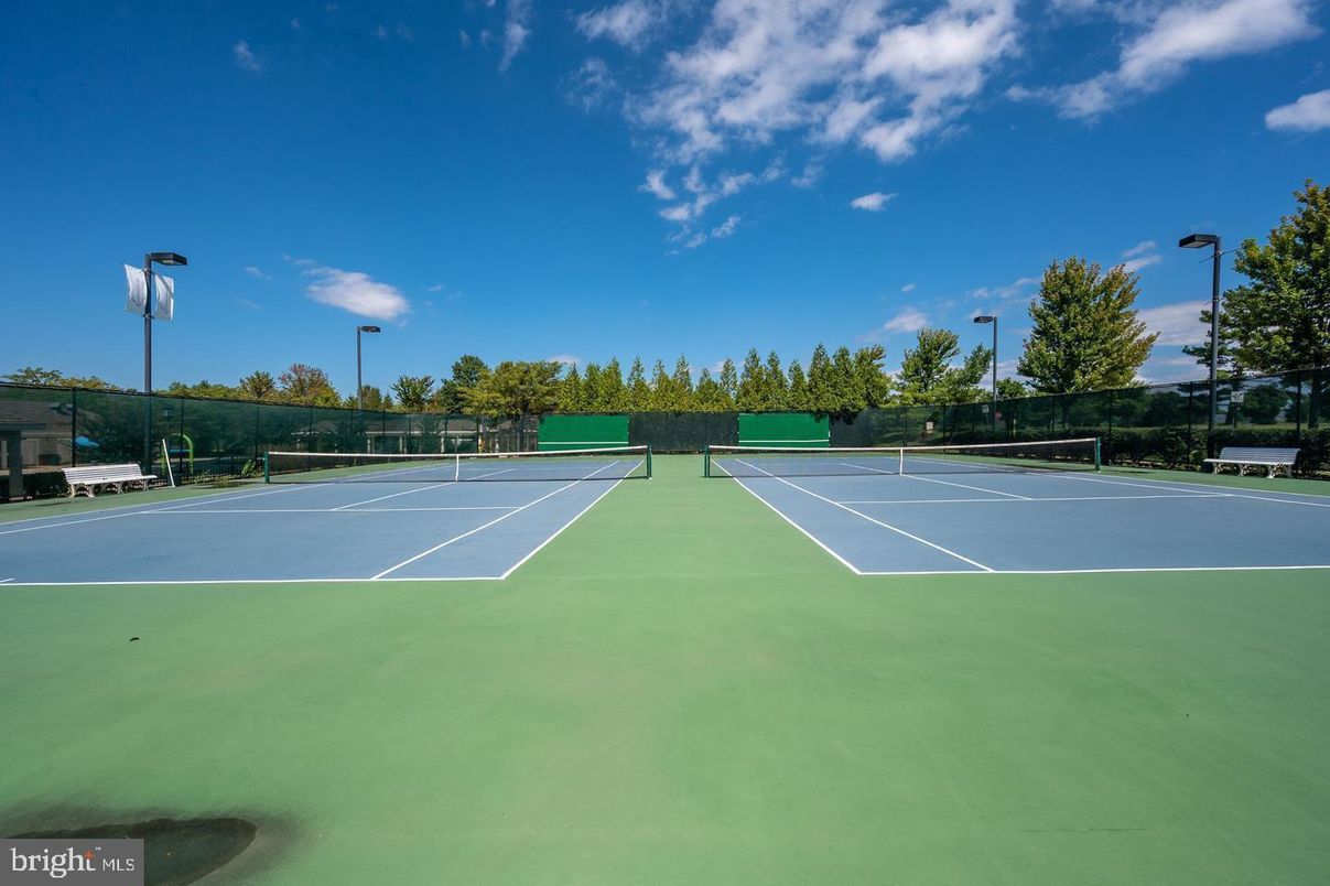 Exterior, Tennis Courts